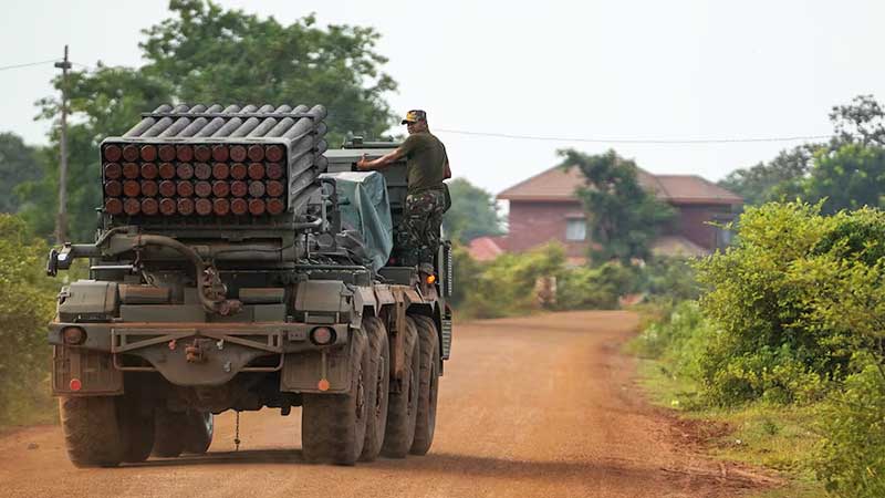 তৃতীয় দিনে থাইল্যান্ড ও কম্বোডিয়ার সীমান্ত সংঘাত